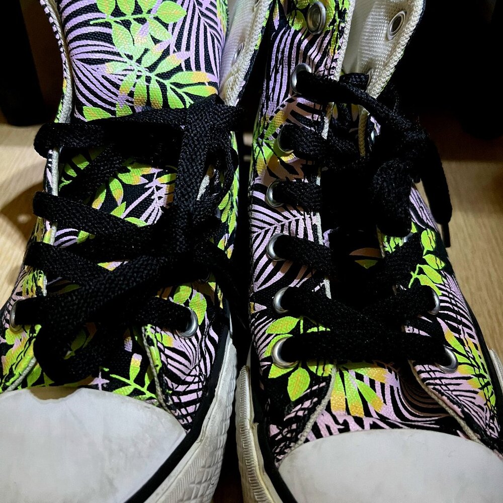 EUC CTAS EVA Lift Platform High 'Bright Plants' in Black/Pink Foam/Lime Rave-Y2